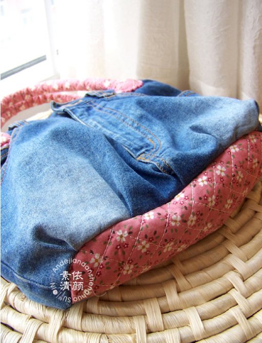DIY Handbag from jeans