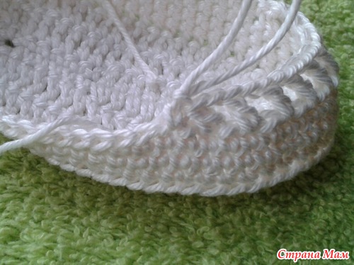Crochet ribbon tie Baby Shoes05