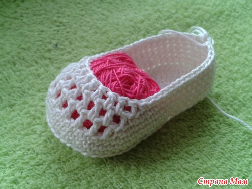 Crochet ribbon tie Baby Shoes09