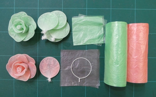 DIY-Roses-from-Plastic-Garbage-Bag-4