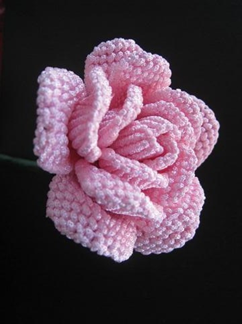 How-to-Weave-Beautiful-Rose-in-the-Art-of-Macrame-5