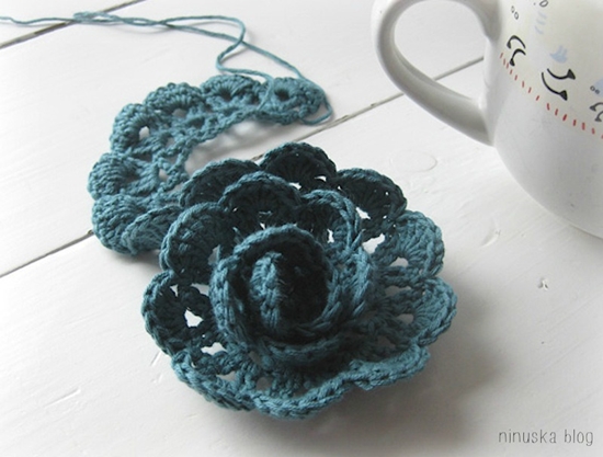 crochet lace rose flower 5