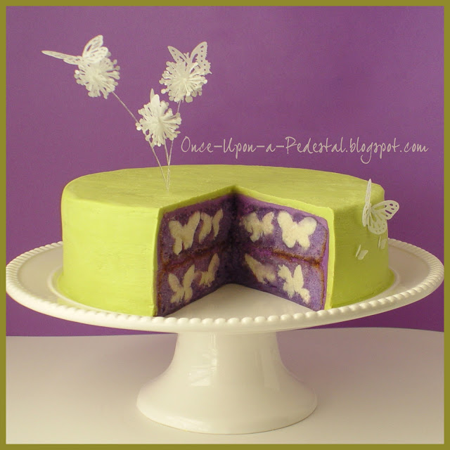 Butterfly surprise cake7