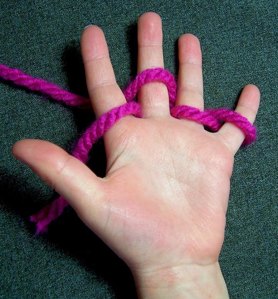 Finger Knitting scarf1