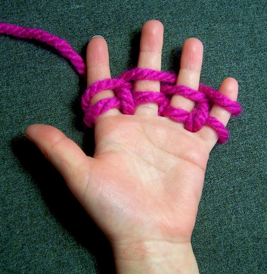 Finger Knitting scarf4