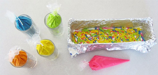 rainbow-tie-dye-surprise-cake-04