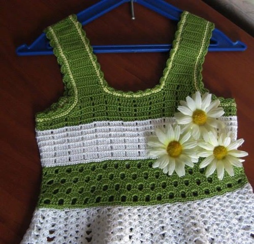 crochet girls dress & hat set10