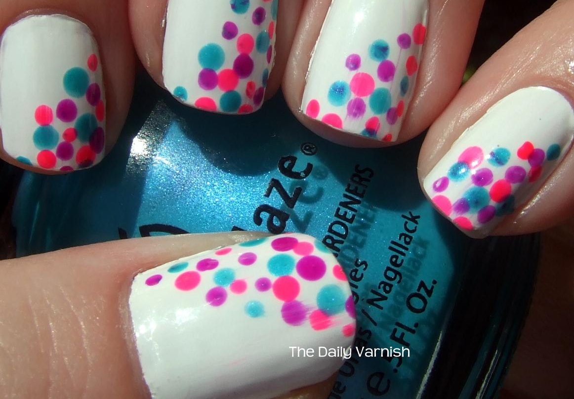 polka dots nails Cute Polka Dot Nail Art Tutorial