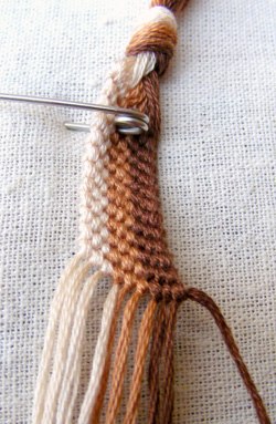 How-to-Weave-DIY-Simple-Bracelet-9