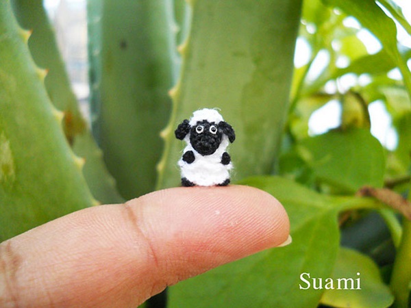 crochet-delicate-miniature-animals-from-japanese-artist-14