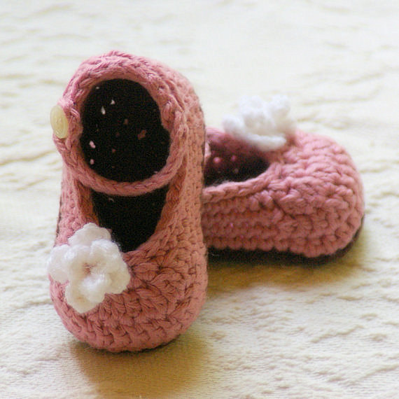 crochet baby booties 3