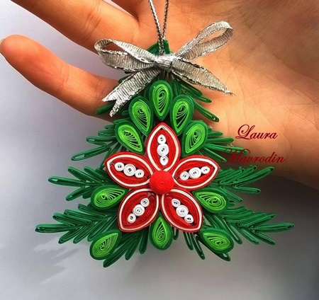 DIY-Quilling-Christmas-Decoration-5