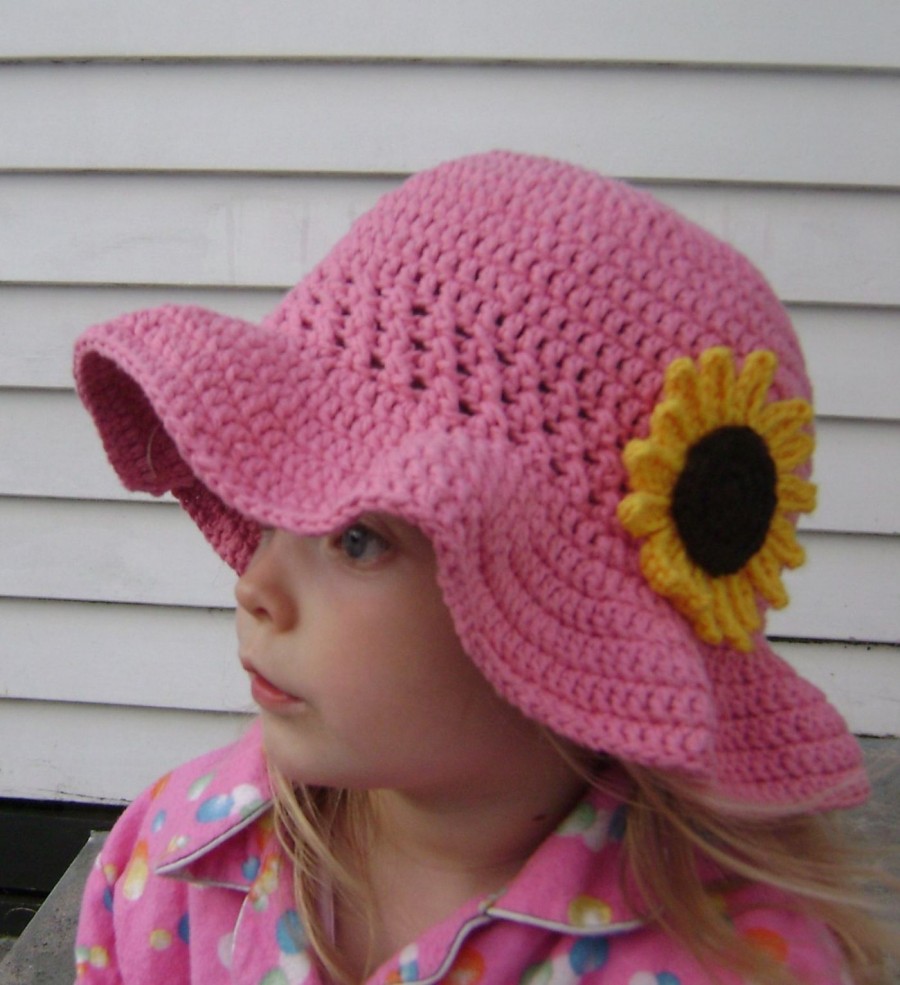 Crochet-Sun-Hats-free pattern-wonderfuldiy1