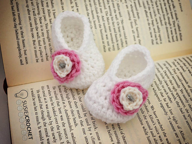 Homemade Hello Kitty Crochet Slippers