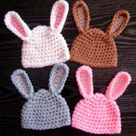 8 Wonderful Free Patterns for Crochet Floppy Bunny hats