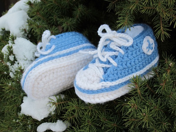 Homemade Nike Baby Sneakers - Free Patterns and Tutorial