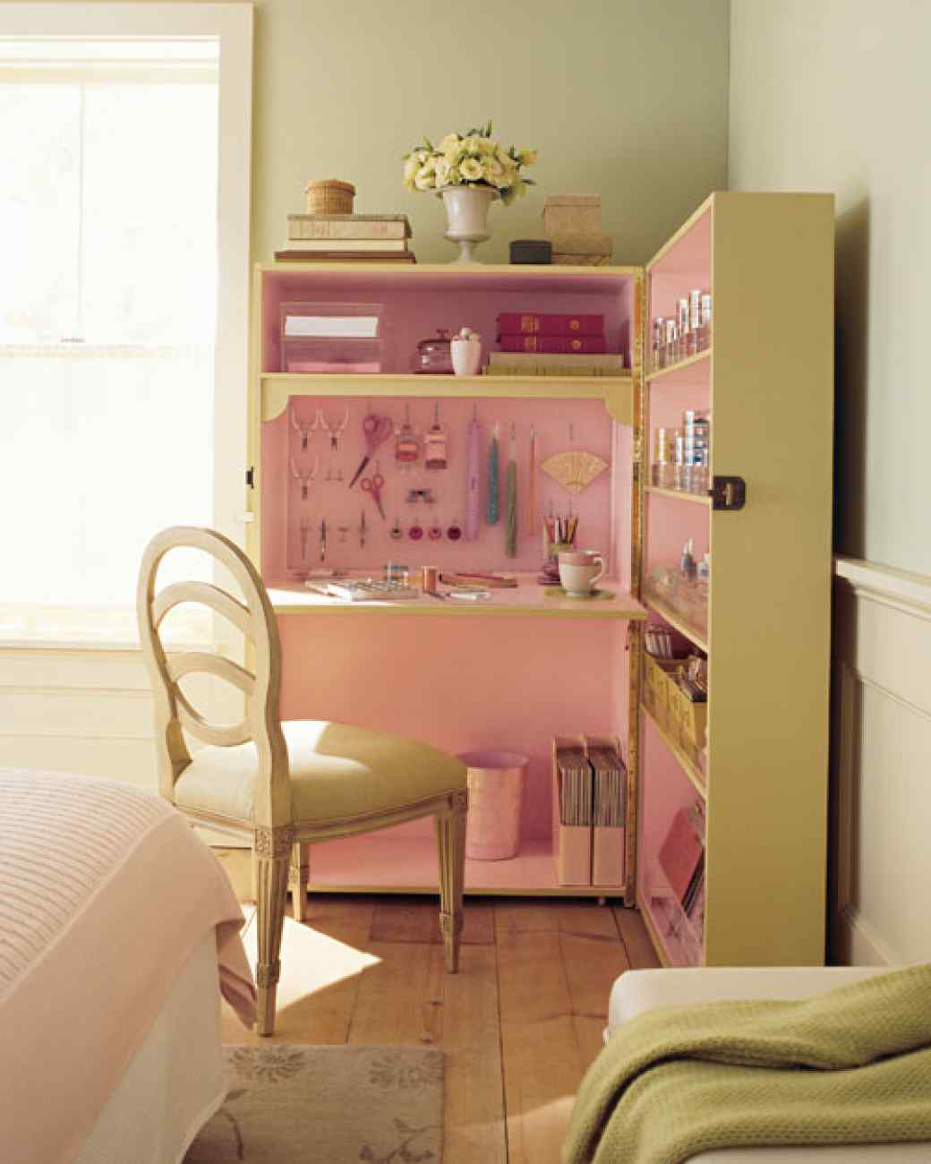 Hidden desk in pretty pink