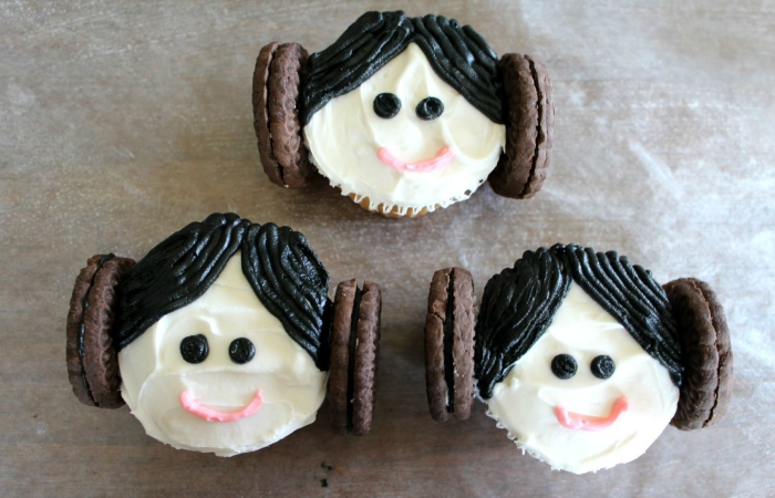 Princess Leia cupcakes