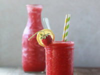 Boozy strawberry lemonade vodka slushies 200x150 Delicious Frozen Cocktail Recipes for Summer