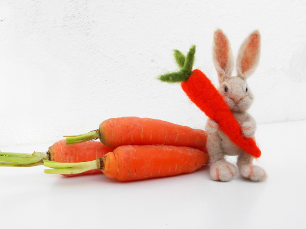 Felted bunny and carrot