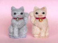 Japanese cat hair figurines 200x150 DIY Projects Made With Cat Fur