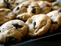 Oreo cookie cookies 200x150 Vegan Cookie Recipes Everyone Will Love