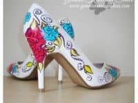 Floral painted pumps 200x150 Personalized Style: 15 Fabulously Chic Hand Painted Shoes