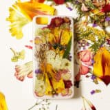 Gorgeous Crafts Made With Pressed Flowers