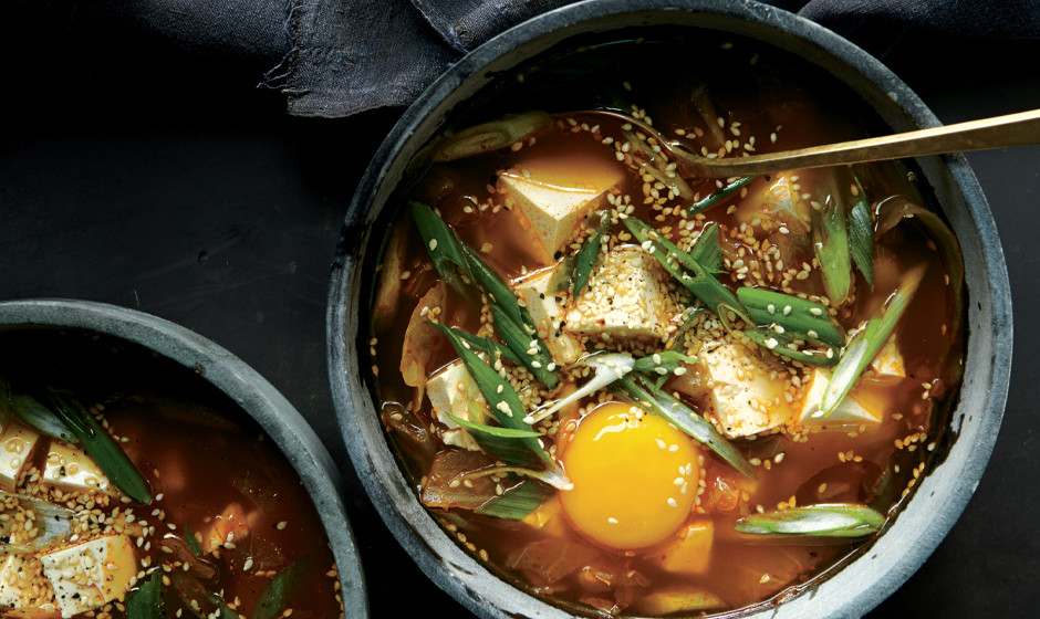 Spicy kimchi tofu stew