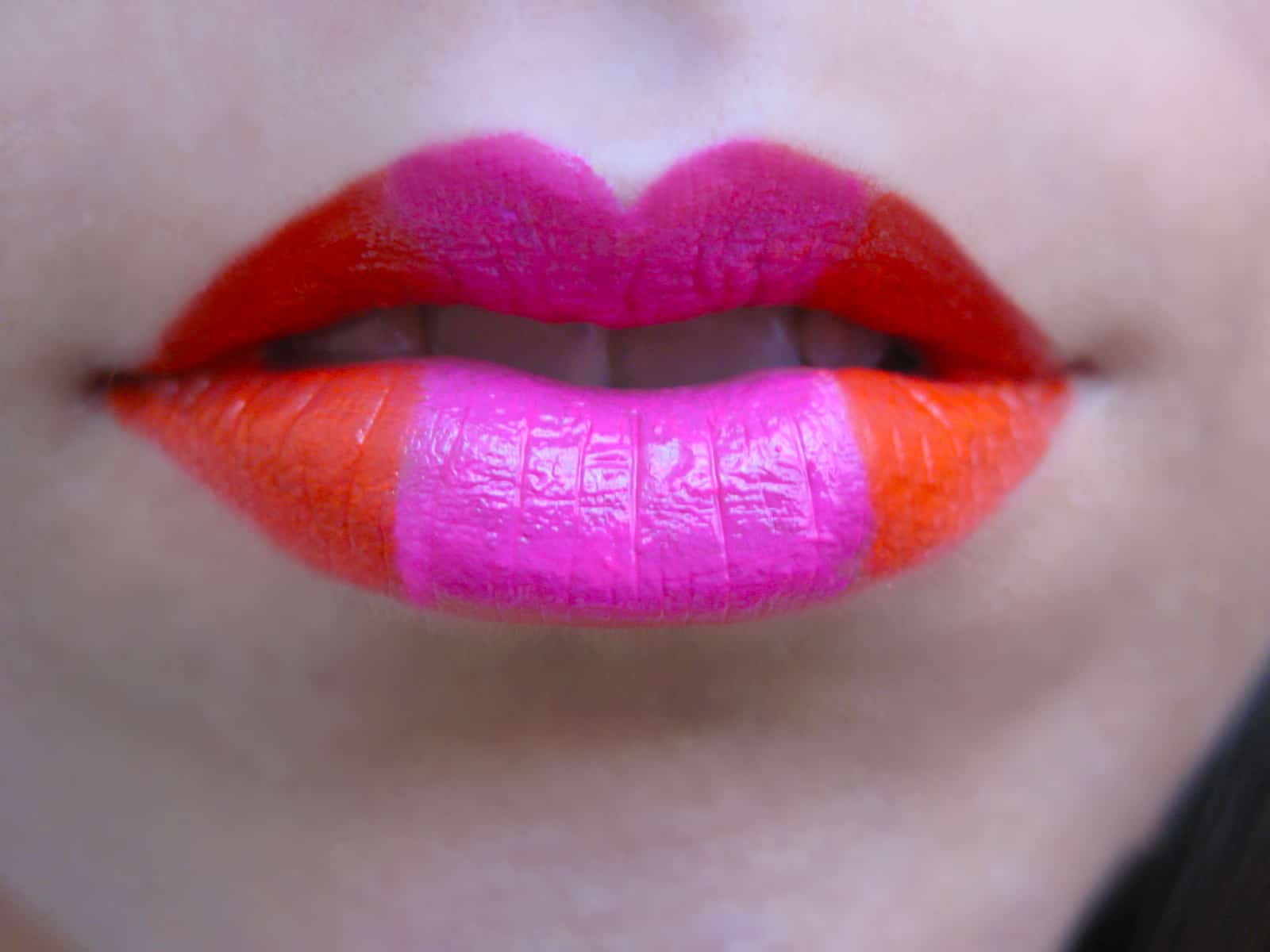 Two-colour lip