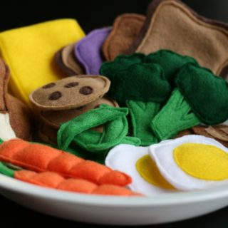 Use These Free Felt Food Patterns to Make Great Handmade Gifts for a Child
