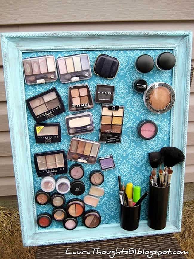 Make-Up Magnet Board