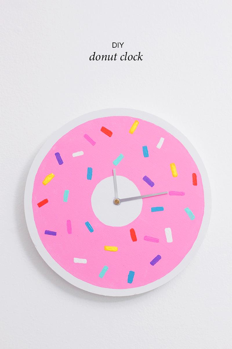 Donut clock