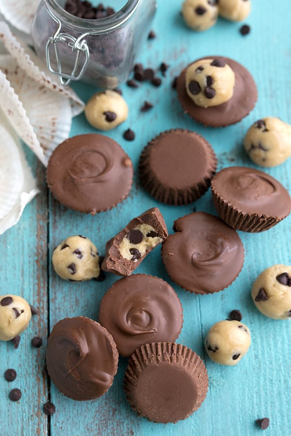 No-bake cookie dough chocolate cups