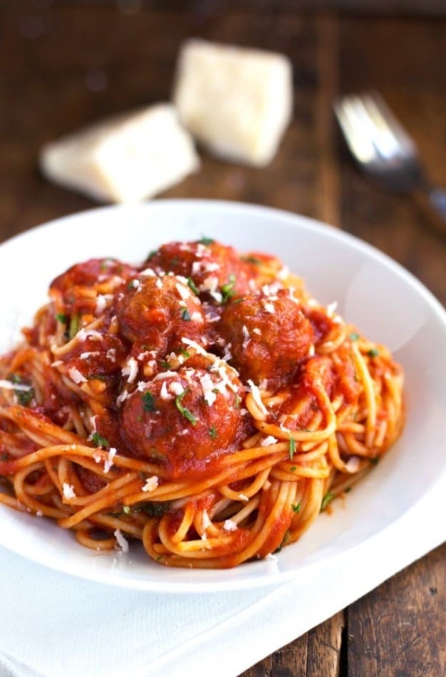 Skinny spaghetti and meatballs