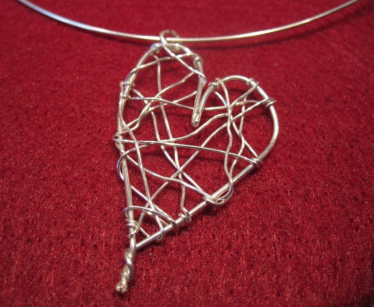 Wire heart necklace