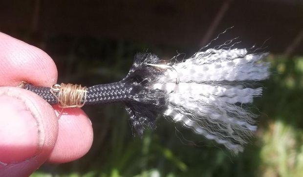 Paracord fishing lure without a hookjpg