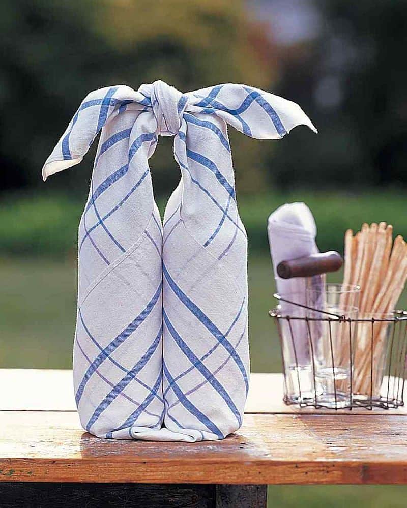 Smart table cloth bottle wrap