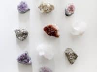 crystal magnets 200x150 Beauty Found In Smallest Things: 10 Adorable DIY Magnets