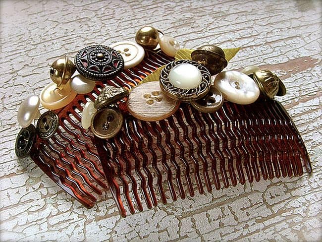 Button steampunk combs