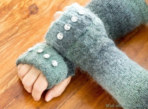 Beating the Cold with Bespoke Style: 15 Crafts Made with Faux Fur