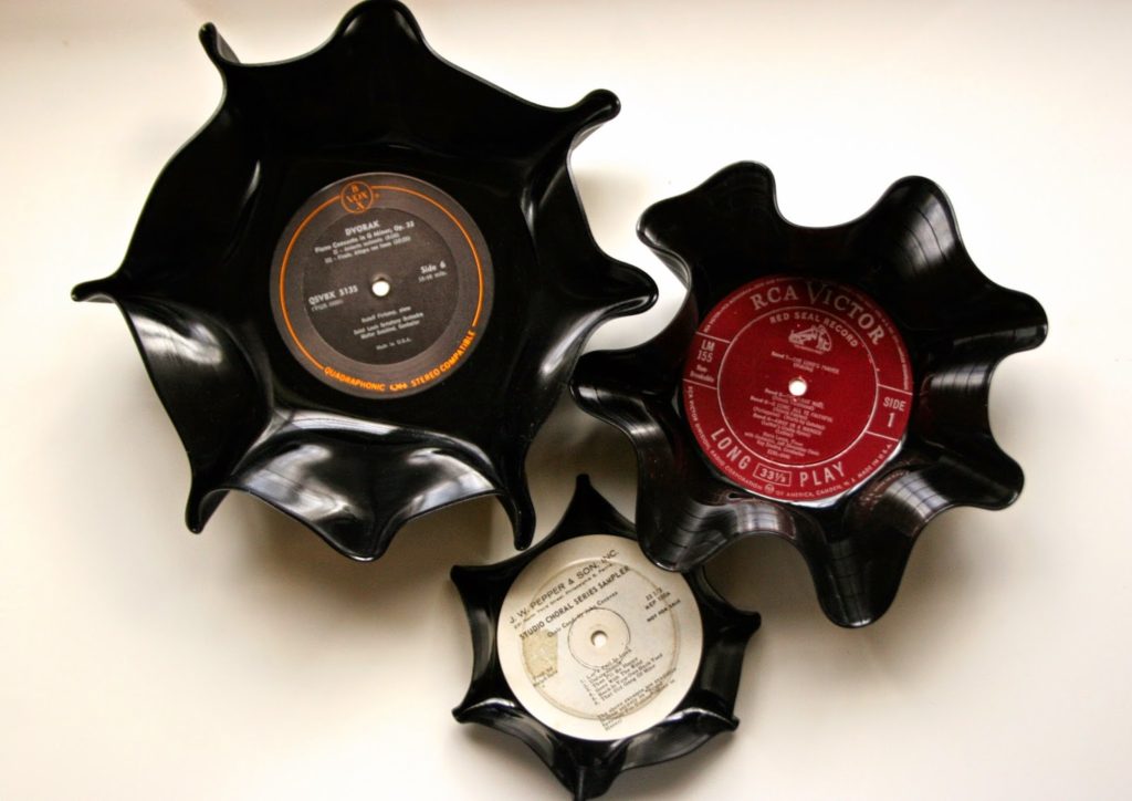 Vinyl bowls