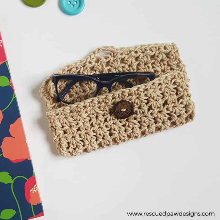 Crochet glasses case