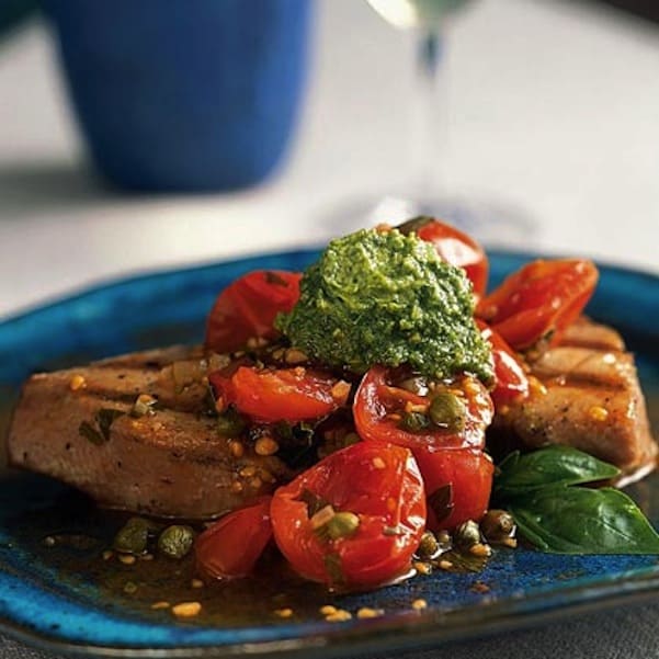 Grilled tuna with basil butter and fresh tomato sauce