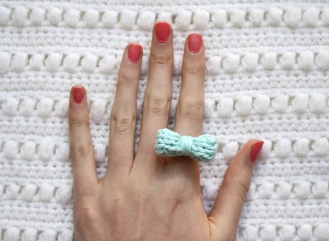 Little knitted bow ring