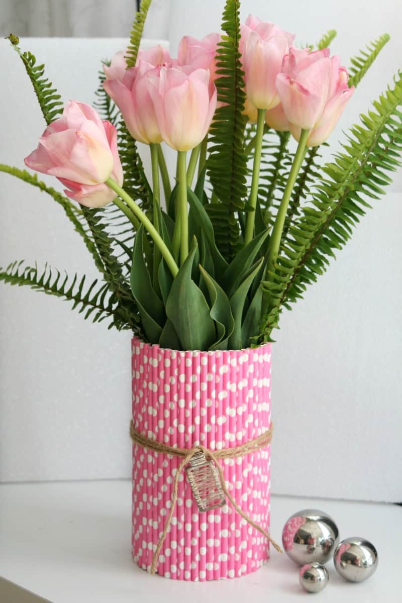 Spring straw vase