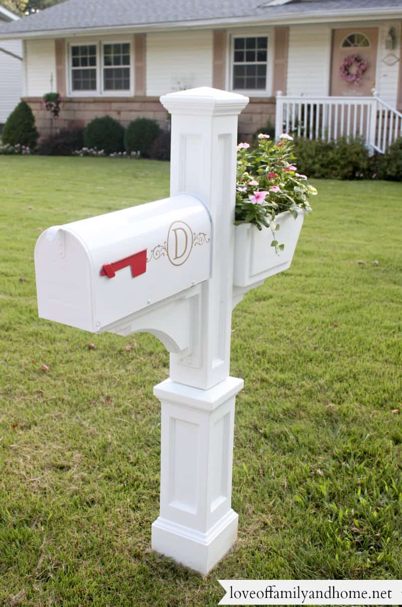 Elegant white mailbox