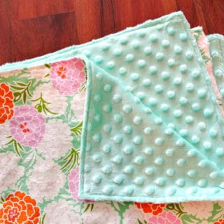 12 DIY Baby Blankets for Your Precious Bundle of Joy 