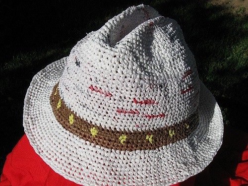 Floppy plarn crochet hat