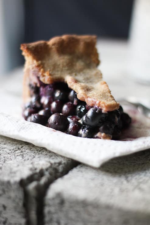 Buttermilk blueberry pie